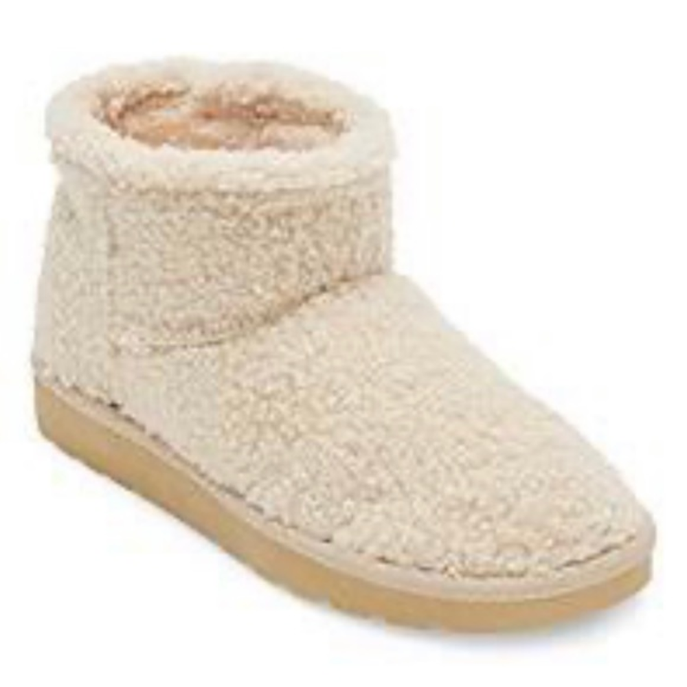 Arizona Women’s Spring Flat Heel Memory‎ Foam Winter Boots